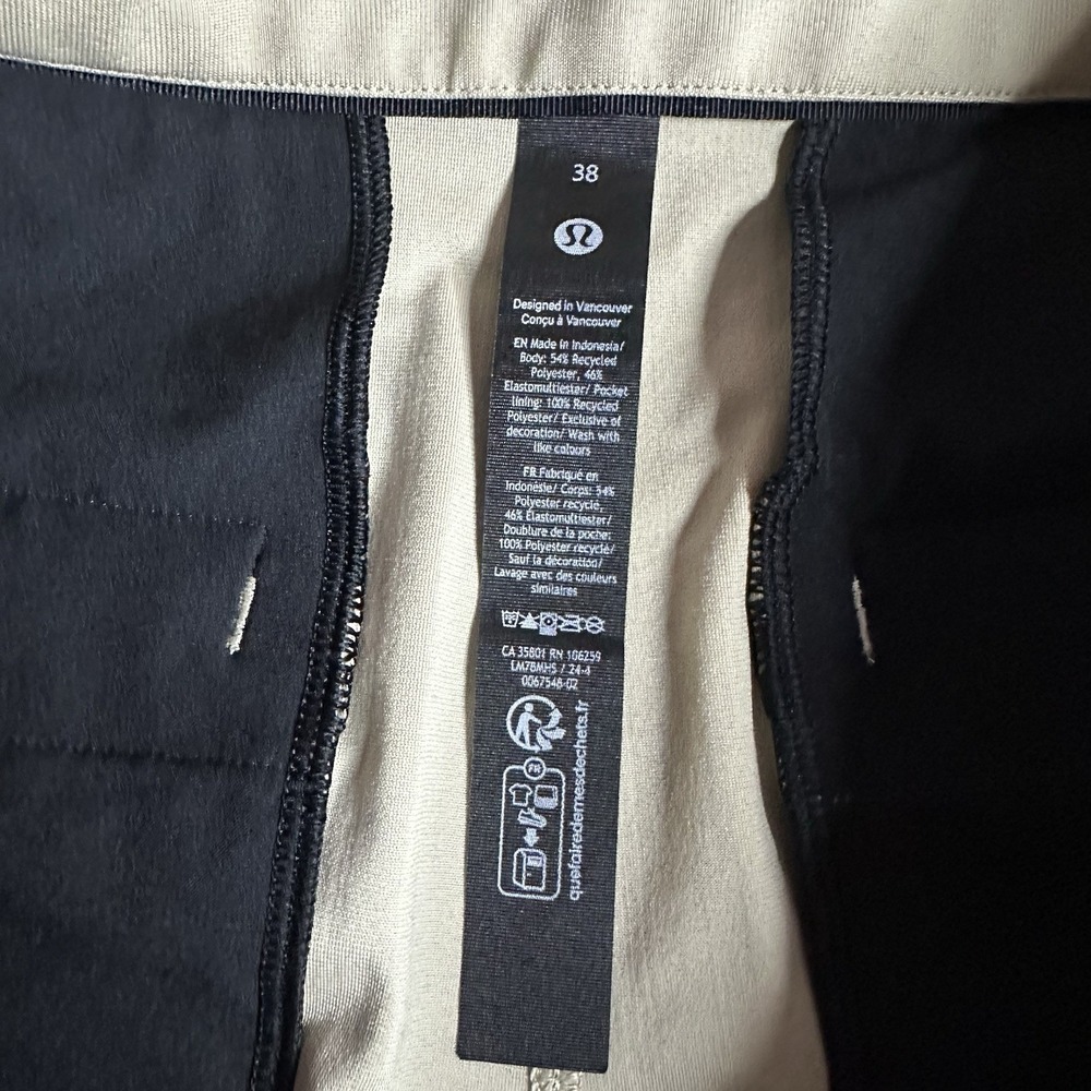Lululemon ABC Classic Fit Shorts Mens 38x7 Beige/Khaki Chino Golf Performance - Picture 10 of 11
